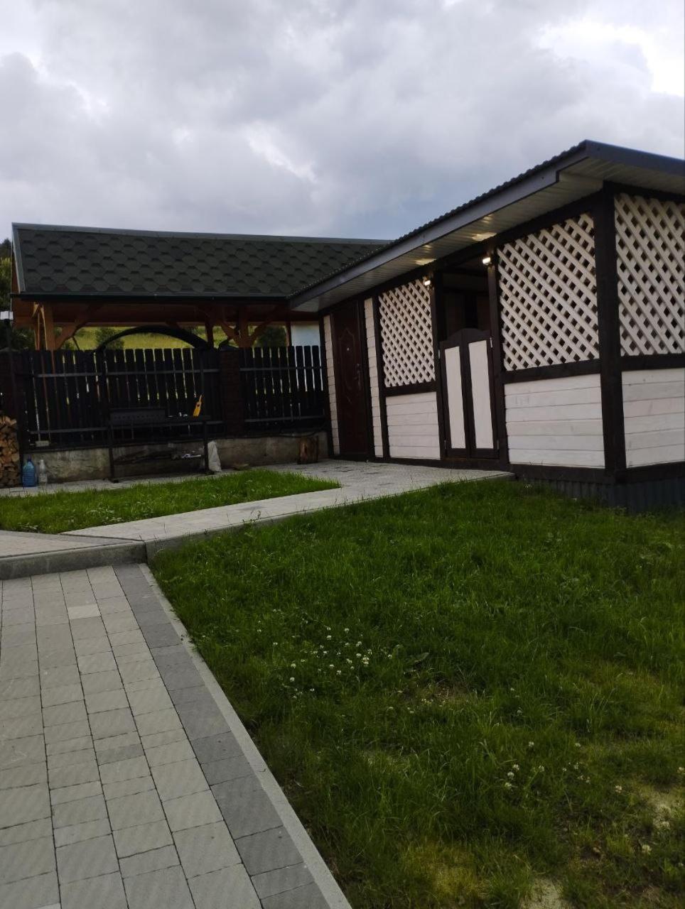 Appartement Перлина Карпат à Skhidnytsia Extérieur photo
