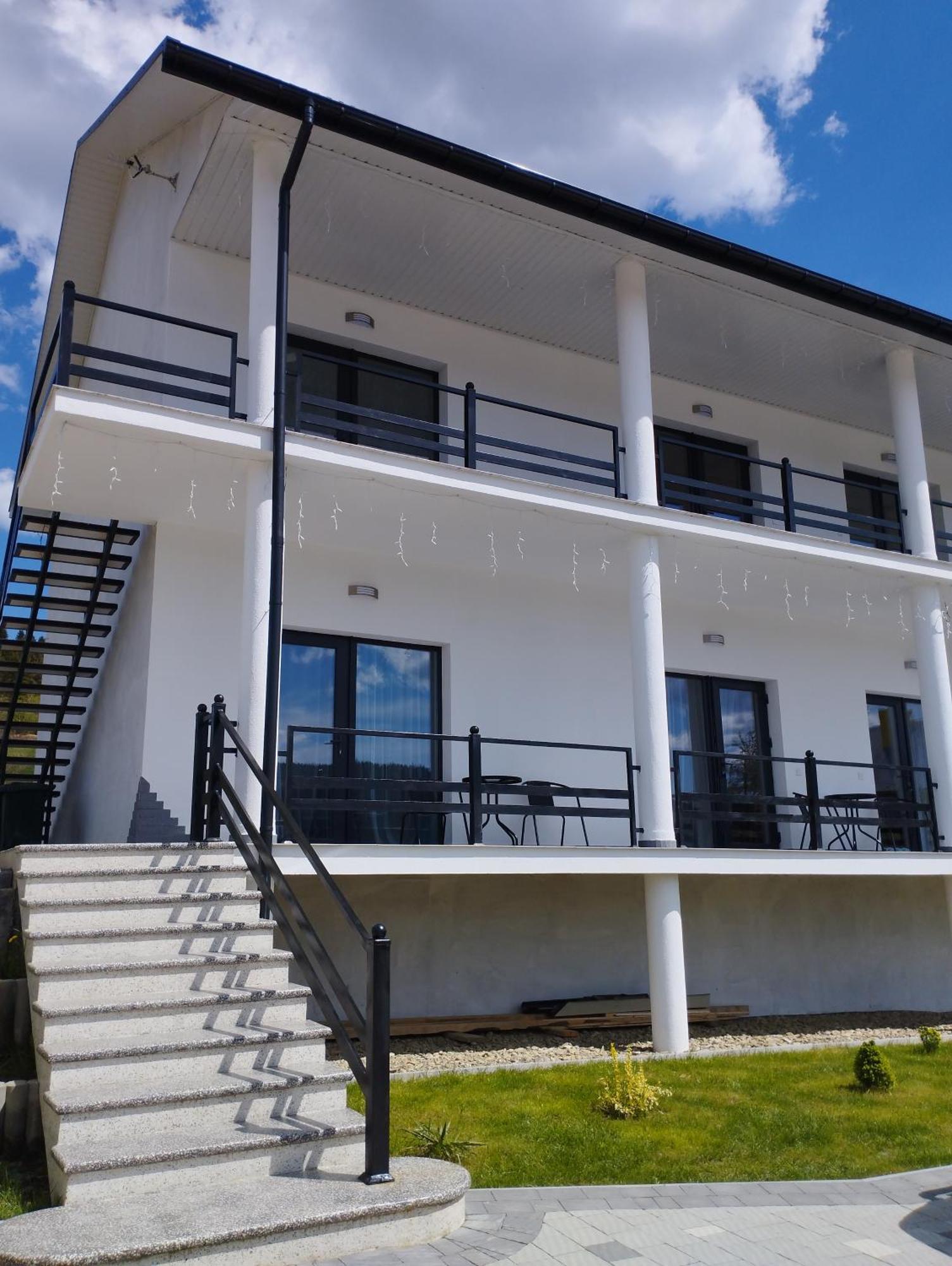 Appartement Перлина Карпат à Skhidnytsia Extérieur photo